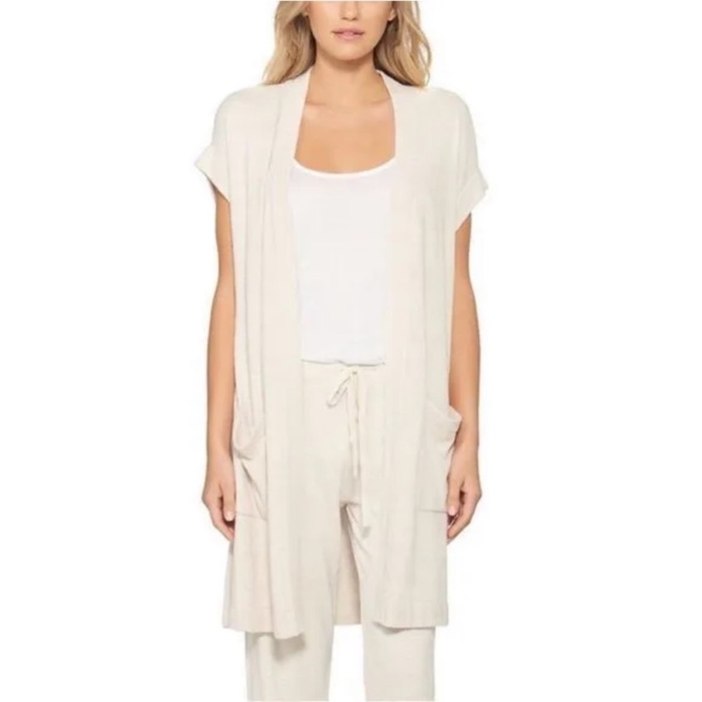 BAREFOOT DREAMS COZYCHIC ULTRA
LITE SLEEVELESS CARDIGAN SAND DUNE